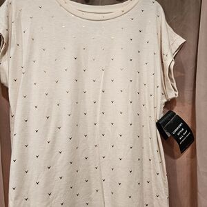 Women’s Short Sleeve Crewneck Top in Cream with Metallic Dot Detail